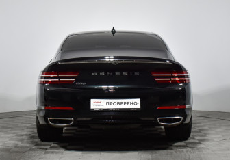 Подержанный автомобиль Genesis G80 2021 года (6 фото)