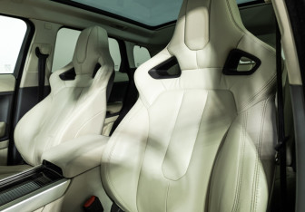 Подержанный автомобиль Land Rover Range Rover Evoque 2013 года (24 фото)