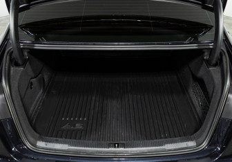 Подержанный автомобиль Audi A6 Sedan 2017 года (25 фото)