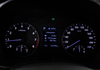 Подержанный автомобиль Hyundai Solaris Sedan 2017 года (18 фото)