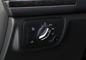 Подержанный автомобиль Audi A6 Sedan 2016 года (23 фото)