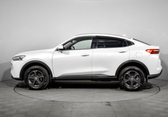 Подержанный автомобиль Haval F7x 2024 года (8 фото)