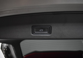 Подержанный автомобиль Omoda C5 2023 года (21 фото)