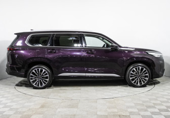 Подержанный автомобиль Exeed VX 2023 года (4 фото)