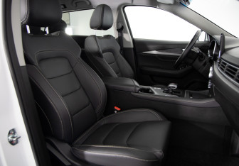 Подержанный автомобиль Soueast DX8S 2022 года (9 фото)