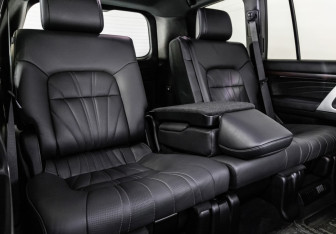 Подержанный автомобиль Toyota Land Cruiser Suv 2020 года (33 фото)
