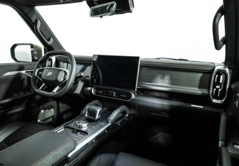 Подержанный автомобиль Jetour T2 2024 года (9 фото)