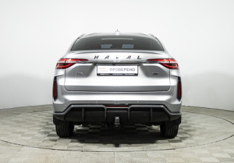 Подержанный автомобиль Haval F7x 2022 года (6 фото)