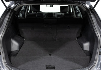 Подержанный автомобиль Hyundai Santa Fe 2017 года (7 фото)