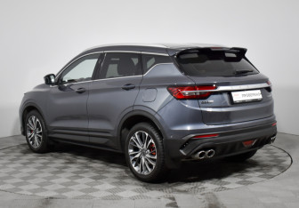 Подержанный автомобиль Geely Coolray 2022 года (7 фото)