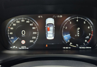 Подержанный автомобиль Volvo S60 2020 года (25 фото)