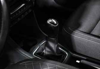 Подержанный автомобиль Skoda Rapid Liftback 2017 года (11 фото)