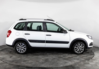 Подержанный автомобиль LADA (ВАЗ) Granta Wagon 2023 года (4 фото)