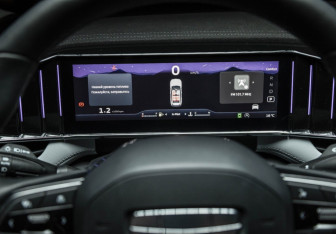 Новый Geely Atlas 2025 (15 фото)