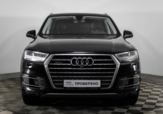 Подержанный автомобиль Audi Q7 2017 года (2 фото)