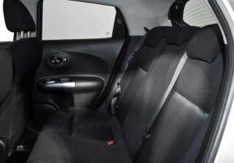 Подержанный автомобиль Nissan Juke 2012 года (12 фото)