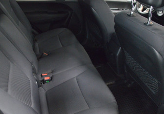 Подержанный автомобиль Kia Sorento 2012 года (13 фото)