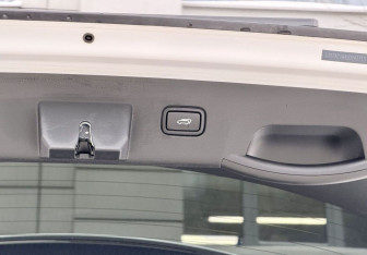 Подержанный автомобиль Kia Sportage 2025 года (34 фото)