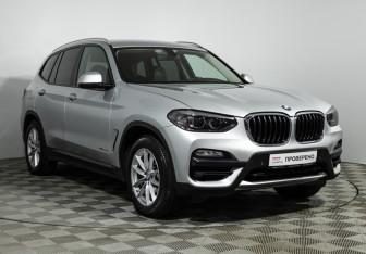 Подержанный автомобиль BMW X3 2018 года (3 фото)