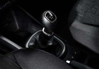 Подержанный автомобиль Kia Rio Sedan 2013 года (11 фото)