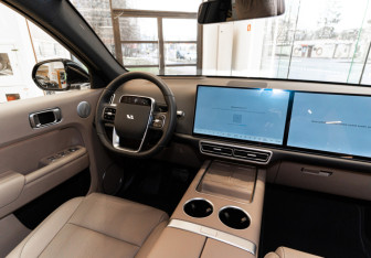 Новый LiXiang L7 2025 (13 фото)