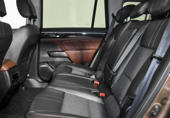 Подержанный автомобиль GAC GS8 2020 года (12 фото)