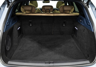 Подержанный автомобиль Voyah Free 2023 года (26 фото)