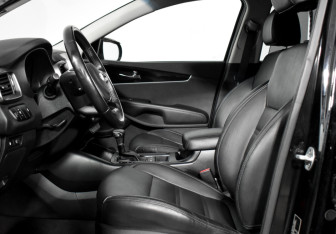 Подержанный автомобиль Kia Sorento 2018 года (11 фото)