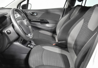 Подержанный автомобиль Renault Kaptur 2016 года (10 фото)