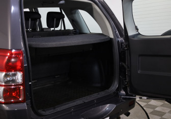 Подержанный автомобиль Suzuki Grand Vitara 2011 года (21 фото)