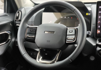 Подержанный автомобиль Haval H7 2025 года (9 фото)