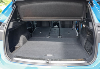 Подержанный автомобиль BMW X1 2020 года (32 фото)