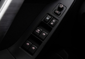 Подержанный автомобиль Subaru Forester Suv 2014 года (18 фото)