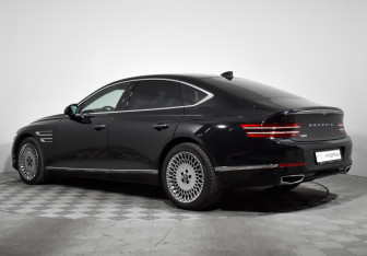 Подержанный автомобиль Genesis G80 2021 года (7 фото)