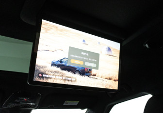 Подержанный автомобиль Zeekr 009 2023 года (17 фото)