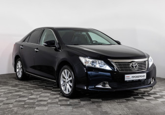 Подержанный автомобиль Toyota Camry Sedan 2014 года (3 фото)