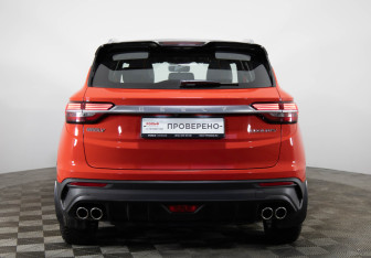 Подержанный автомобиль Geely Coolray 2022 года (6 фото)