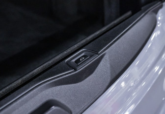 Подержанный автомобиль BMW X5 2019 года (16 фото)
