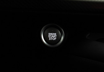 Подержанный автомобиль Haval F7 2023 года (19 фото)