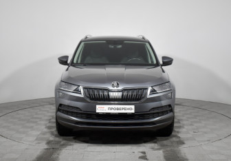 Подержанный автомобиль Skoda Karoq 2021 года (2 фото)