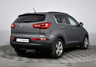 Подержанный автомобиль Kia Sportage 2010 года (5 фото)