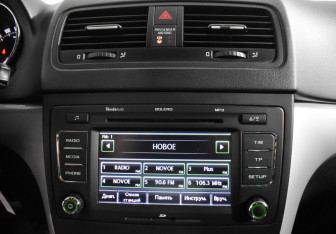 Подержанный автомобиль Skoda Yeti 2012 года (14 фото)