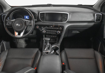 Подержанный автомобиль Kia Sportage 2021 года (13 фото)