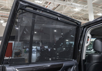 Подержанный автомобиль Lexus LX 2015 года (27 фото)