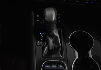 Подержанный автомобиль Lexus RX 2017 года (17 фото)