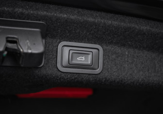 Подержанный автомобиль Audi A6 Sedan 2020 года (37 фото)