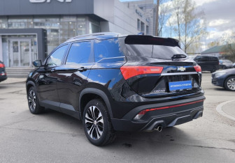 Подержанный автомобиль Chevrolet Captiva 2022 года (6 фото)