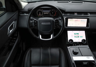 Подержанный автомобиль Land Rover Range Rover Velar 2018 года (12 фото)