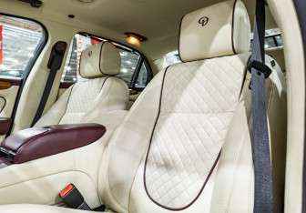 Подержанный автомобиль Jaguar XJ 2008 года (29 фото)