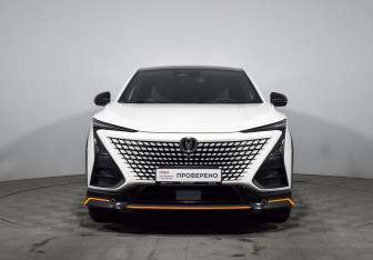 Подержанный автомобиль Changan UNI-T 2022 года (2 фото)